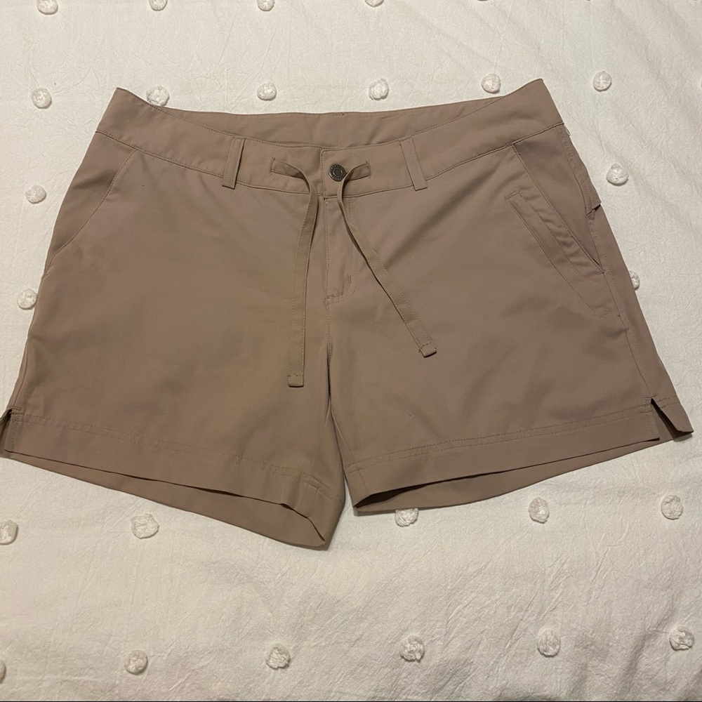 Women’s Magellan Shorts